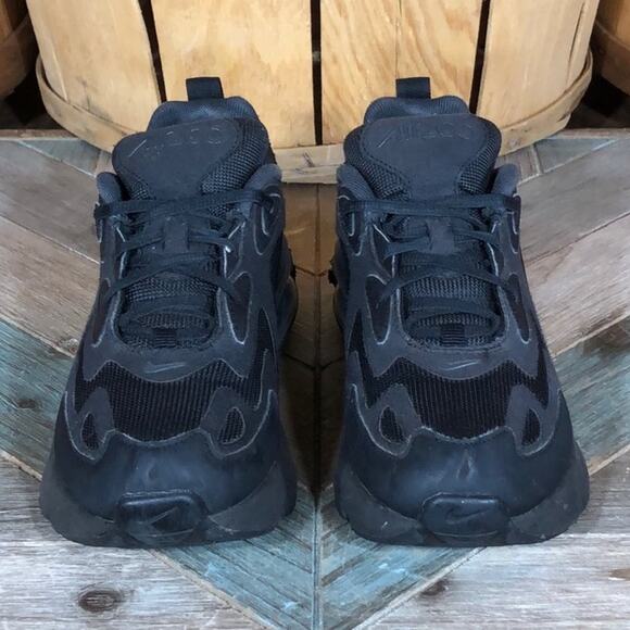 Nike Air Max 200 GS Black Anthracite AT5627-001 Sneakers Shoes Youth Boys Size 4 - Picture 11 of 11